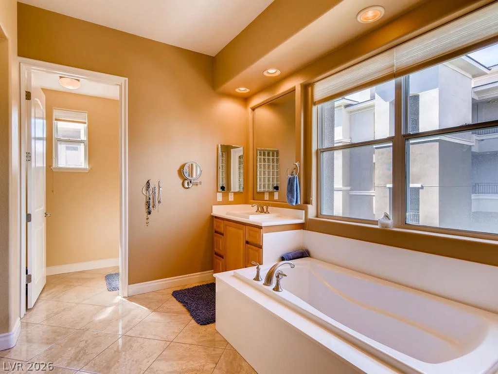 9201 Tesoras, Las Vegas, NV 89144
