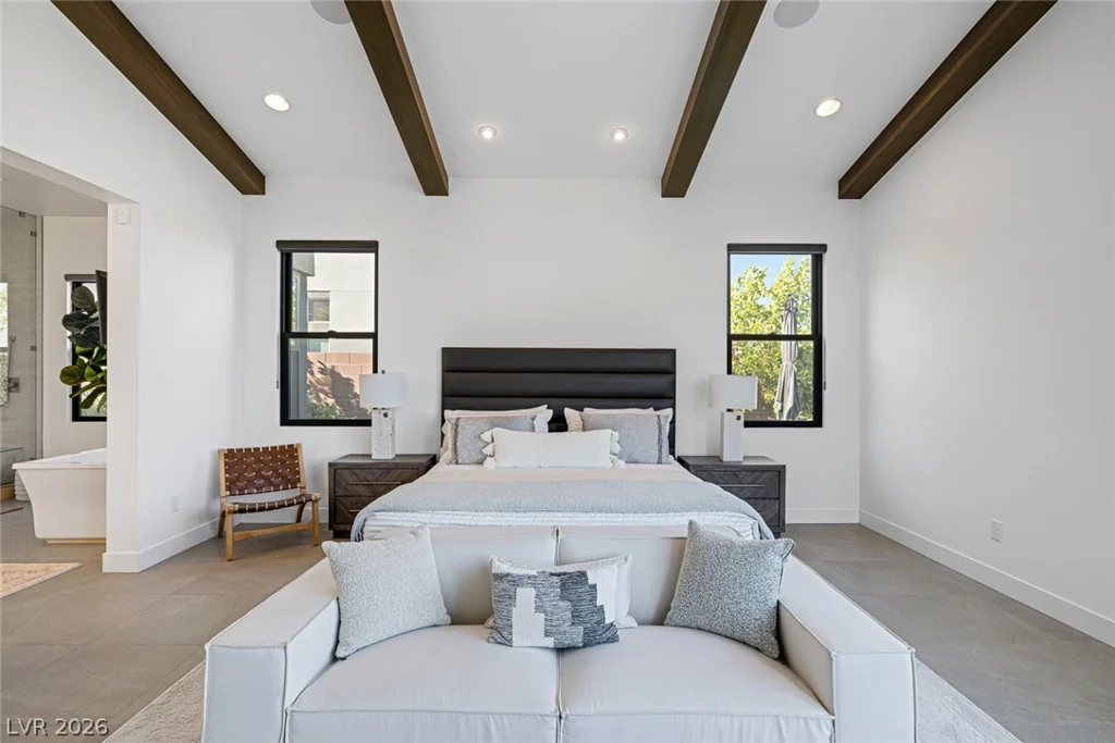6782 Double Star, Las Vegas, NV 89135