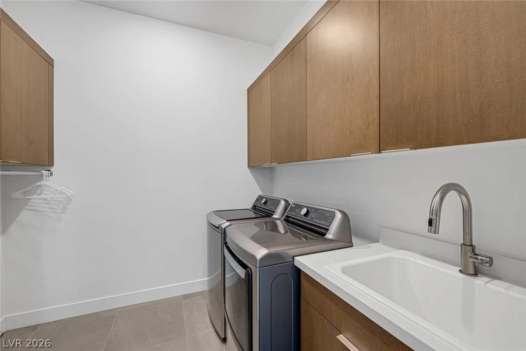 6782 Double Star, Las Vegas, NV 89135