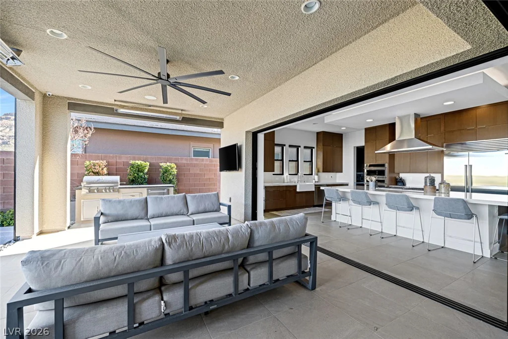 6782 Double Star, Las Vegas, NV 89135