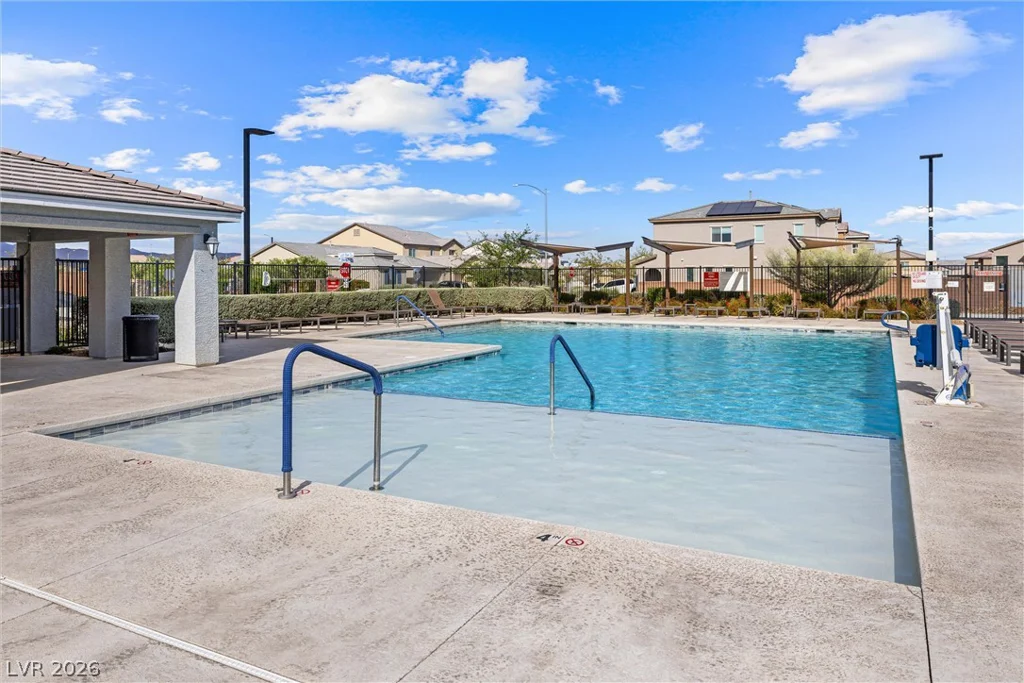 7058 Noah Raven, North Las Vegas, NV 89084