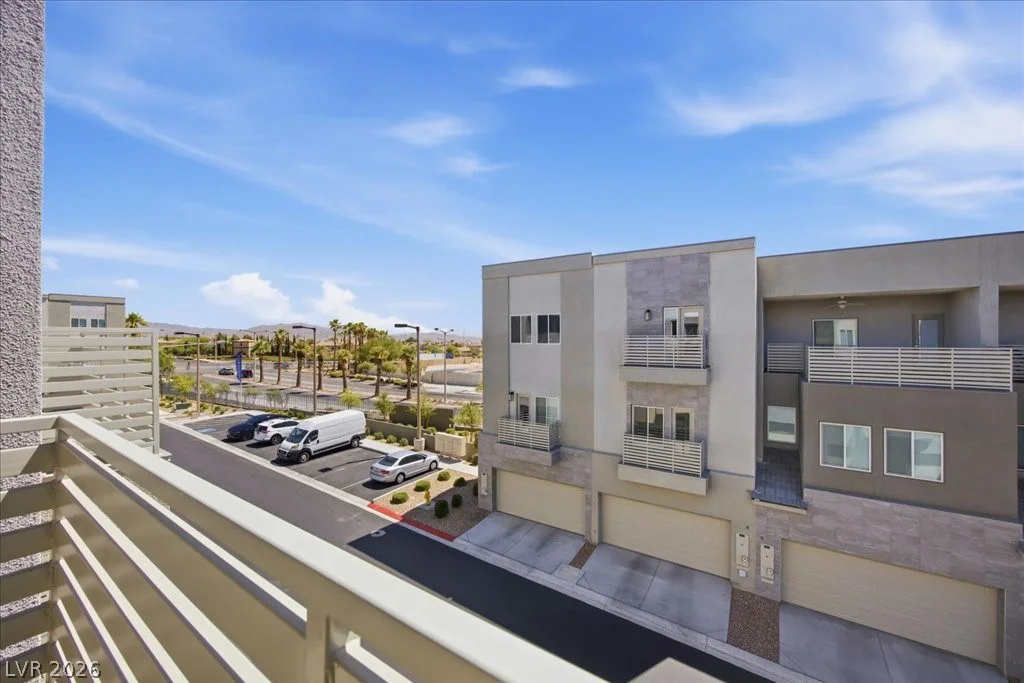 1187 Blossom Point, Las Vegas, NV 89135