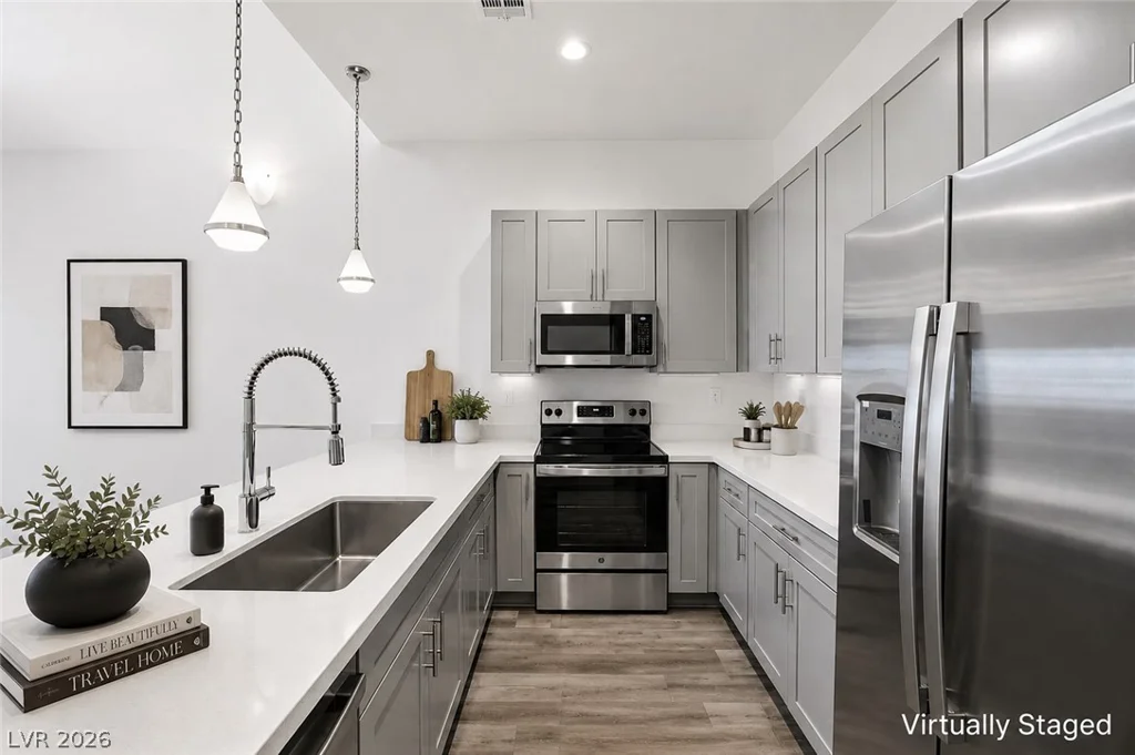 1187 Blossom Point, Las Vegas, NV 89135