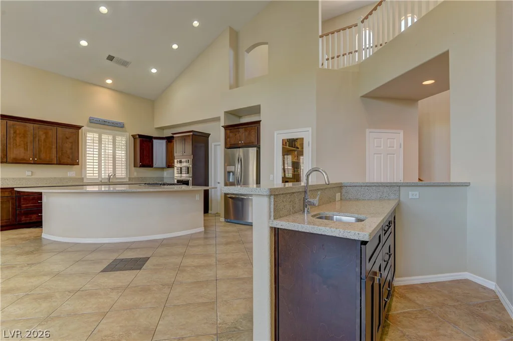911 Roseberry, Las Vegas, NV 89138