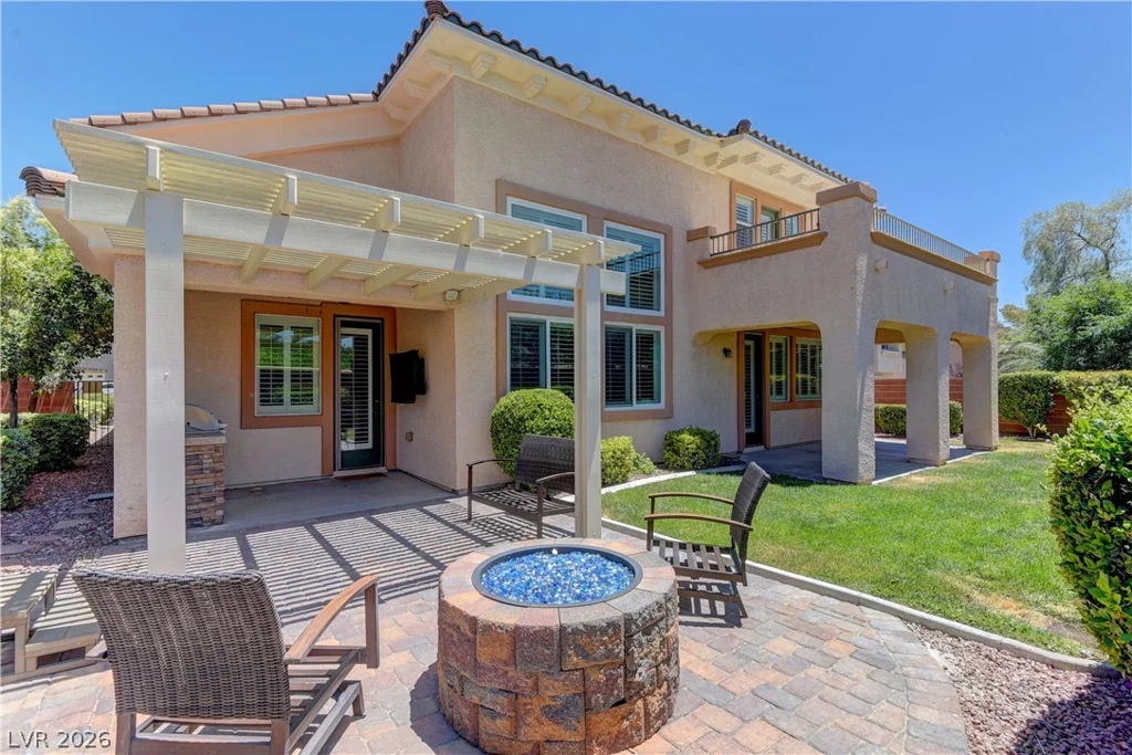 911 Roseberry, Las Vegas, NV 89138