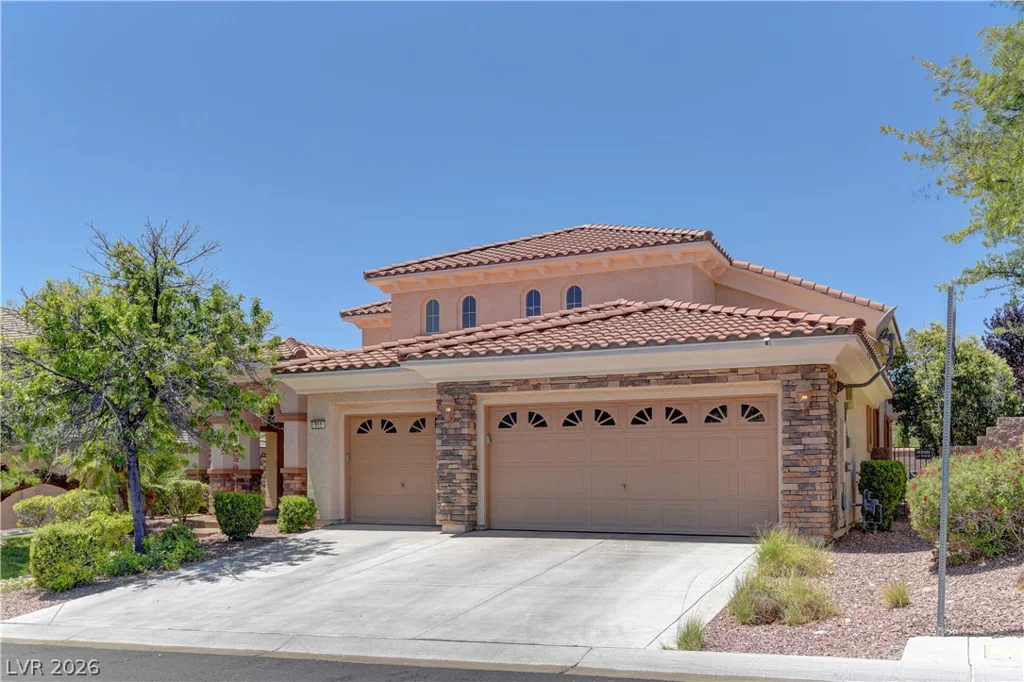 911 Roseberry, Las Vegas, NV 89138