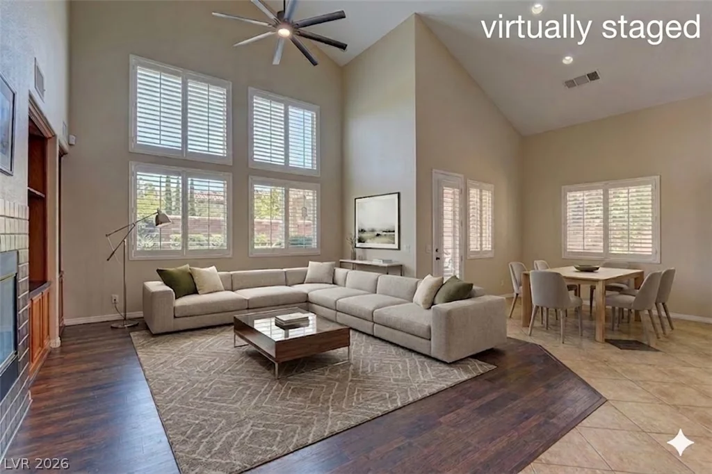 911 Roseberry, Las Vegas, NV 89138