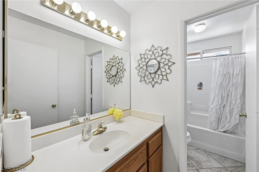 134 Samantha Rose, Henderson, NV 89012