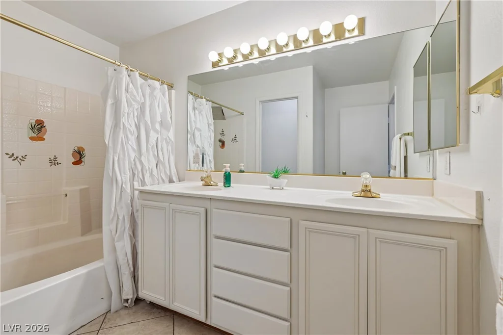 134 Samantha Rose, Henderson, NV 89012