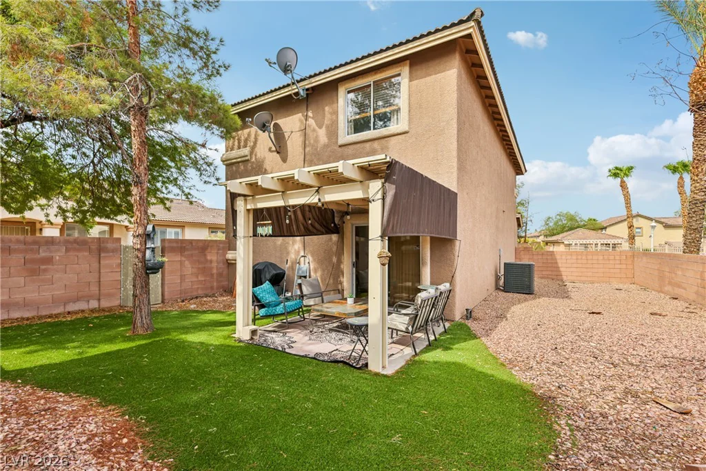 134 Samantha Rose, Henderson, NV 89012