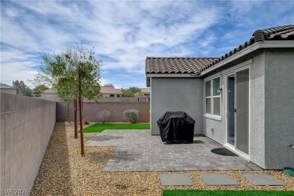 5976 Bruselas, Las Vegas, NV 89113