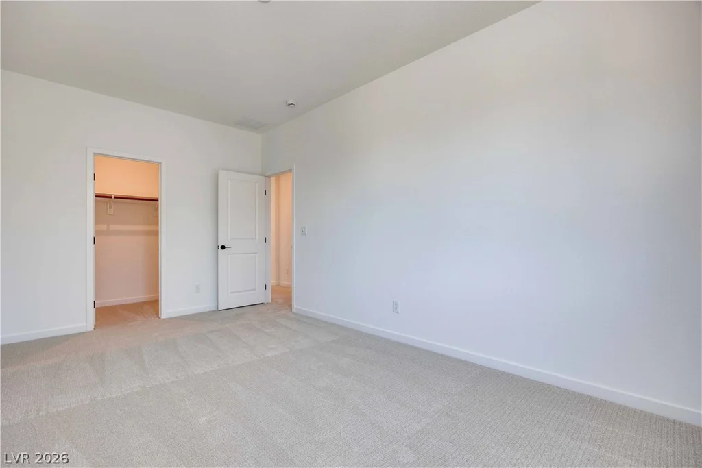 11952 Angle Cliff, Las Vegas, NV 89138