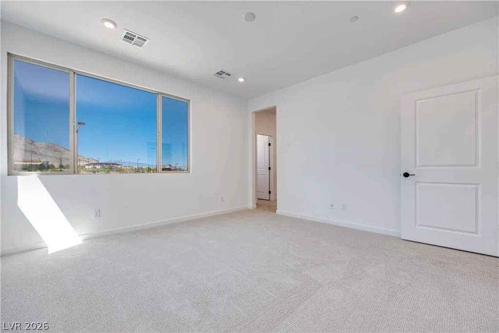 11952 Angle Cliff, Las Vegas, NV 89138