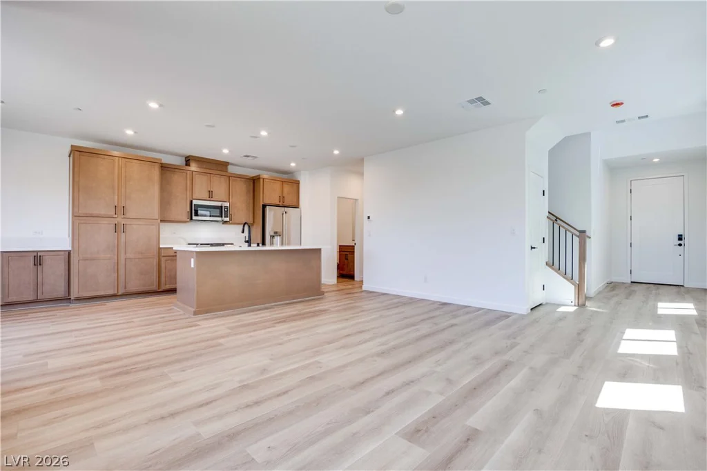 11952 Angle Cliff, Las Vegas, NV 89138