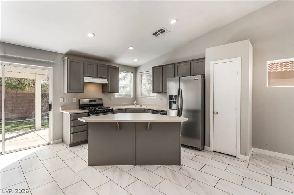 5926 Creekside Sands, North Las Vegas, NV 89031