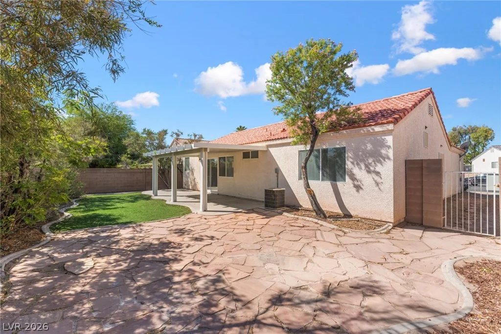 5926 Creekside Sands, North Las Vegas, NV 89031