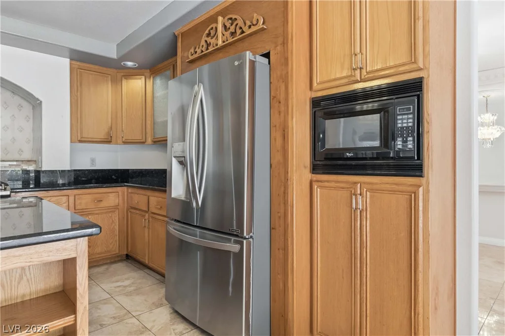6611 Ironbound Bay, Las Vegas, NV 89139