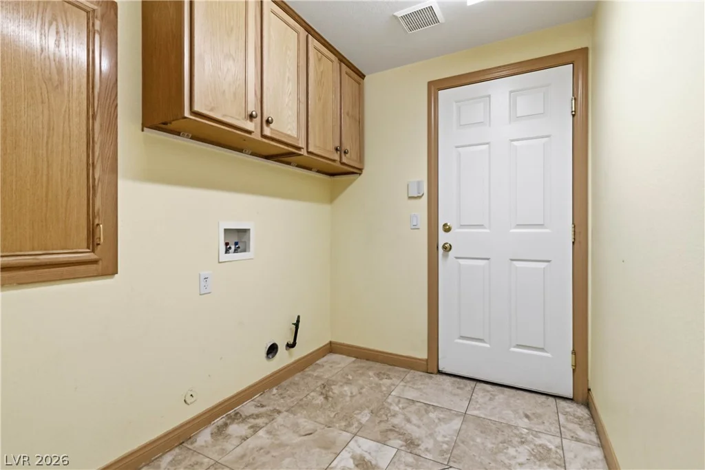 6611 Ironbound Bay, Las Vegas, NV 89139