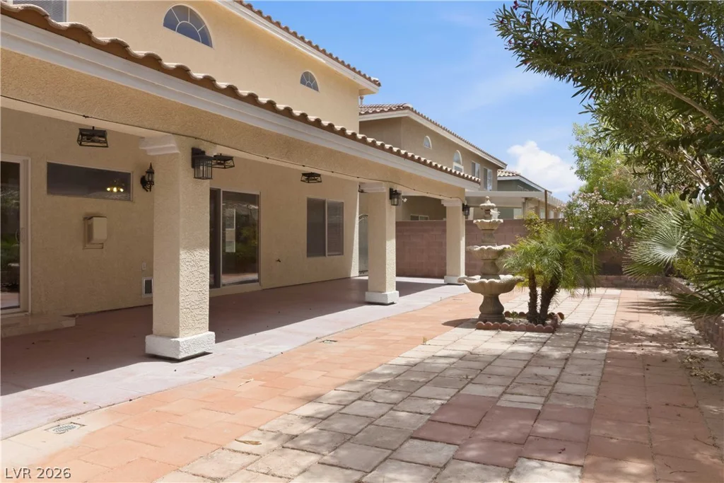 6611 Ironbound Bay, Las Vegas, NV 89139