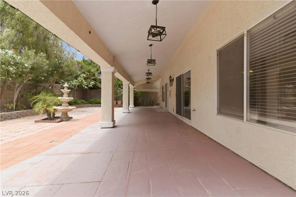 6611 Ironbound Bay, Las Vegas, NV 89139