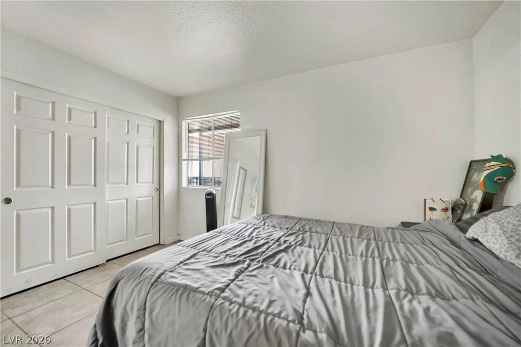 4470 Sandy River, Las Vegas, NV 89103