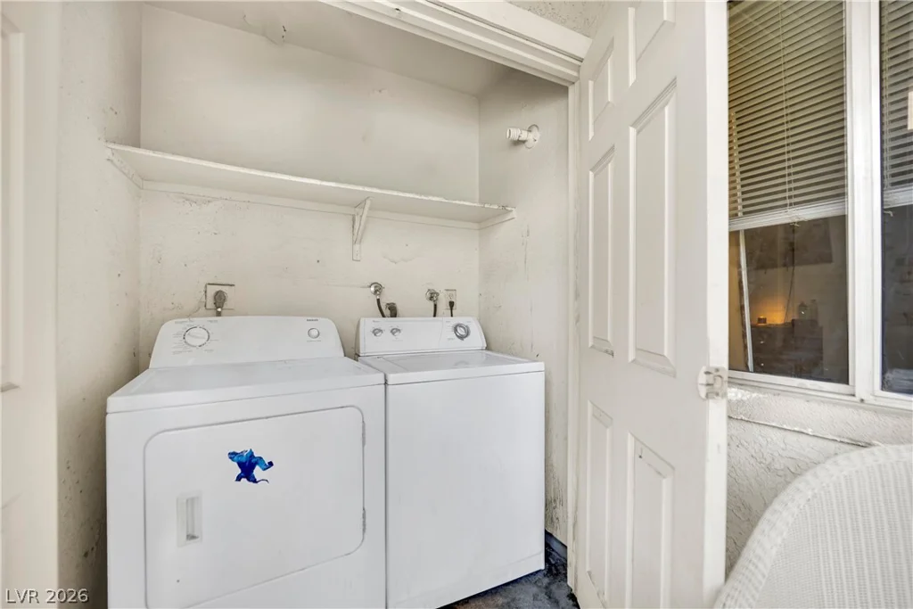 4470 Sandy River, Las Vegas, NV 89103