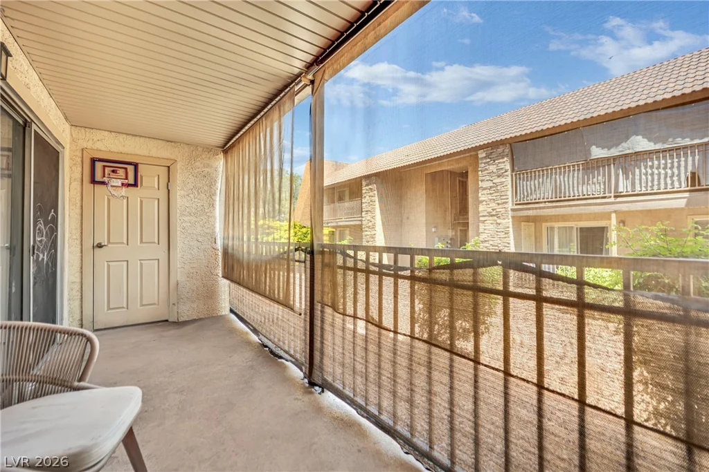 4470 Sandy River, Las Vegas, NV 89103