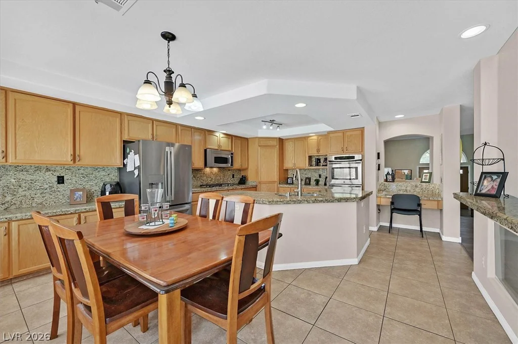 3905 Larkcrest, Las Vegas, NV 89129