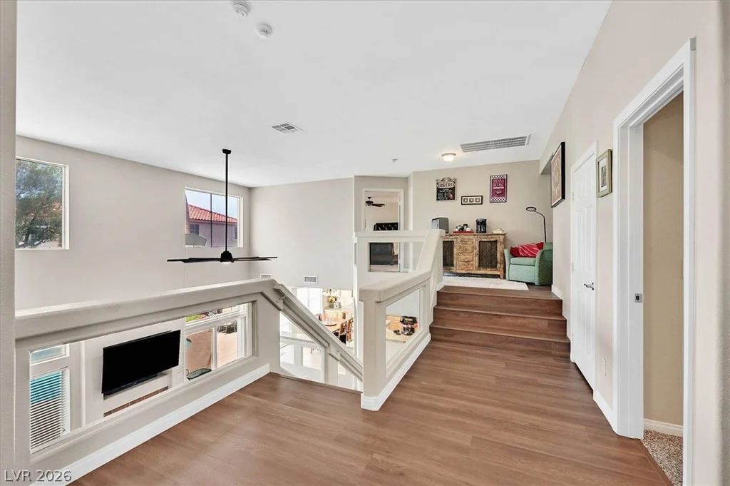 3905 Larkcrest, Las Vegas, NV 89129