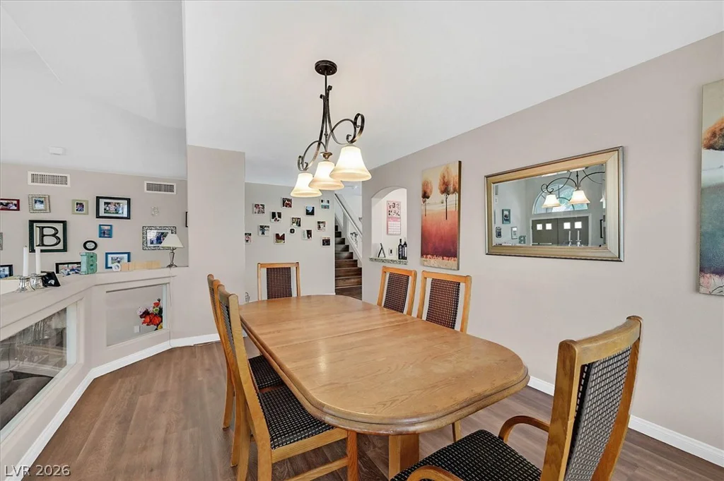 3905 Larkcrest, Las Vegas, NV 89129