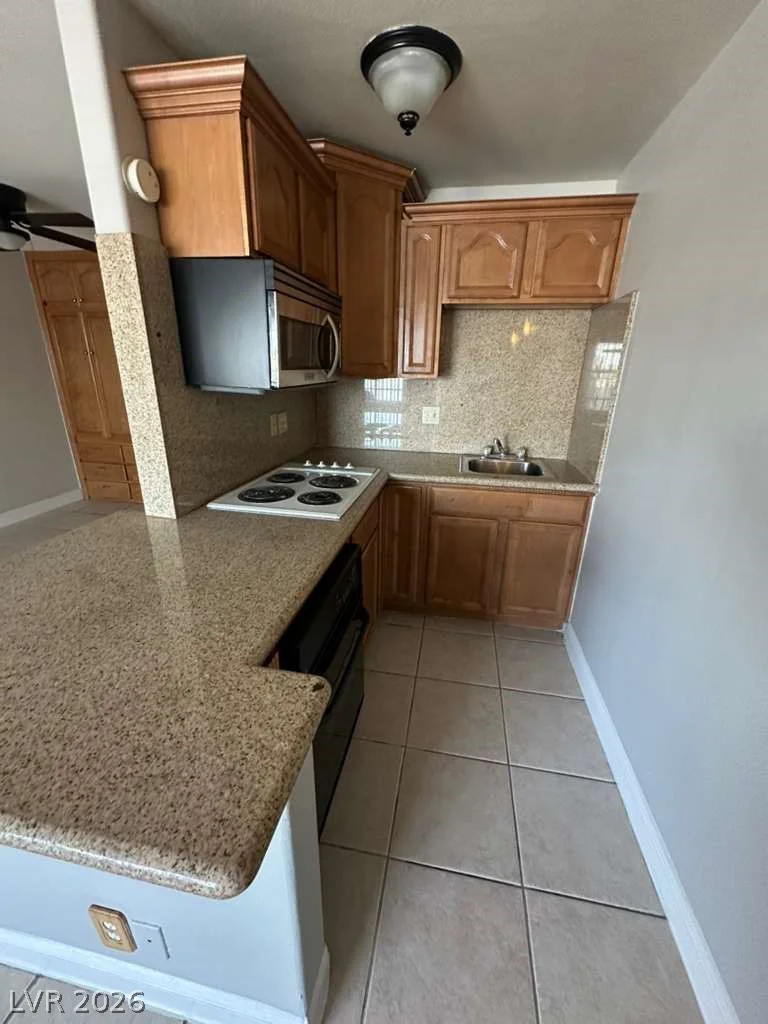 4600 Paradise, Las Vegas, NV 89169