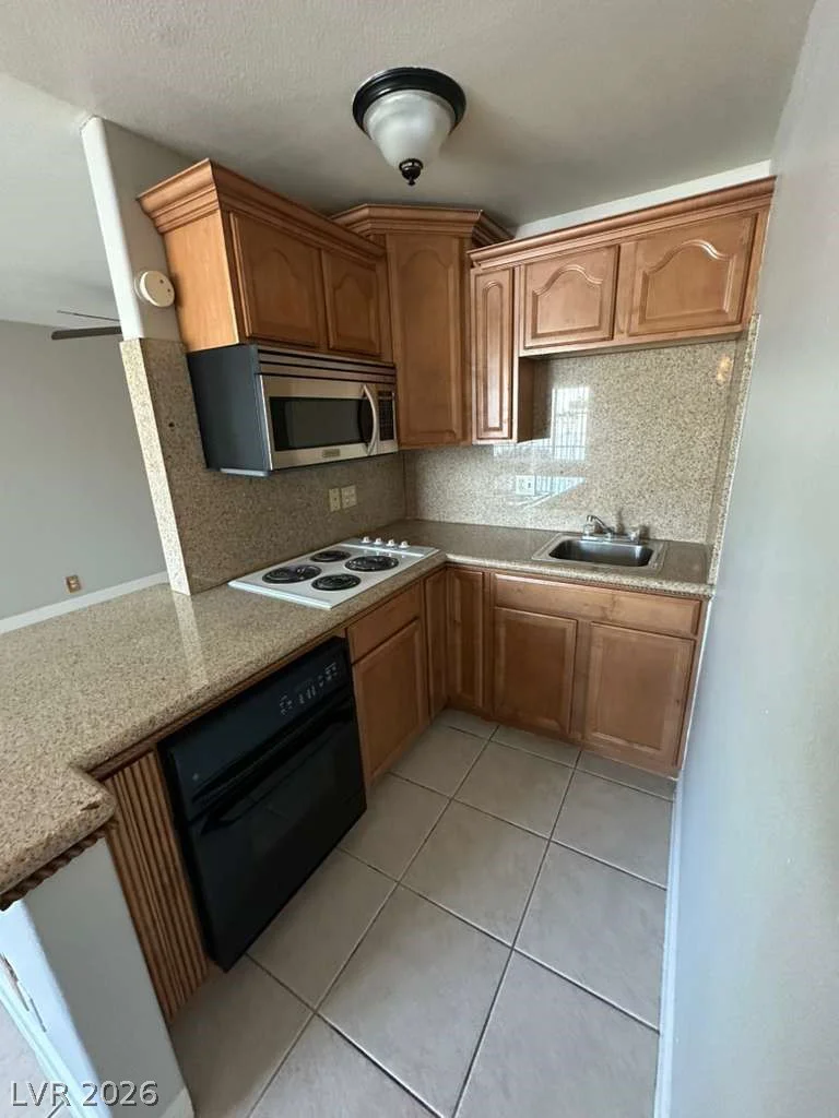 4600 Paradise, Las Vegas, NV 89169