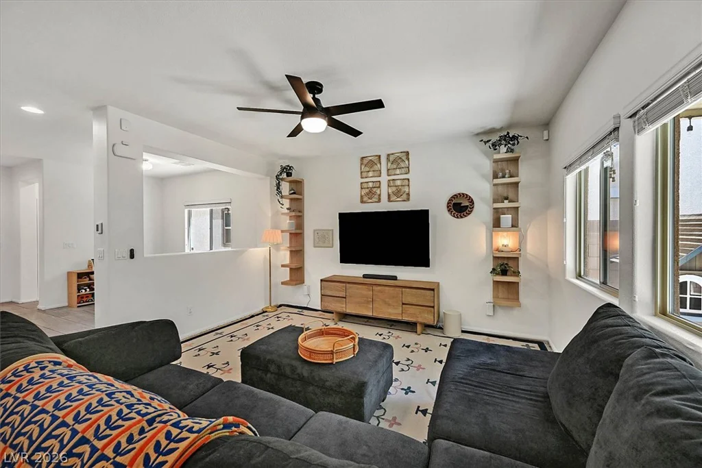 7913 Woolly, Las Vegas, NV 89149