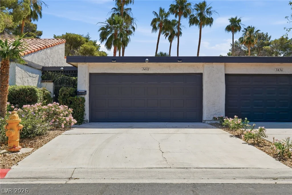3432 Pino, Las Vegas, NV 89121