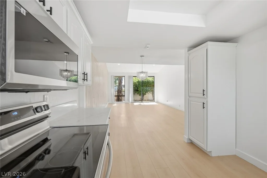 3432 Pino, Las Vegas, NV 89121