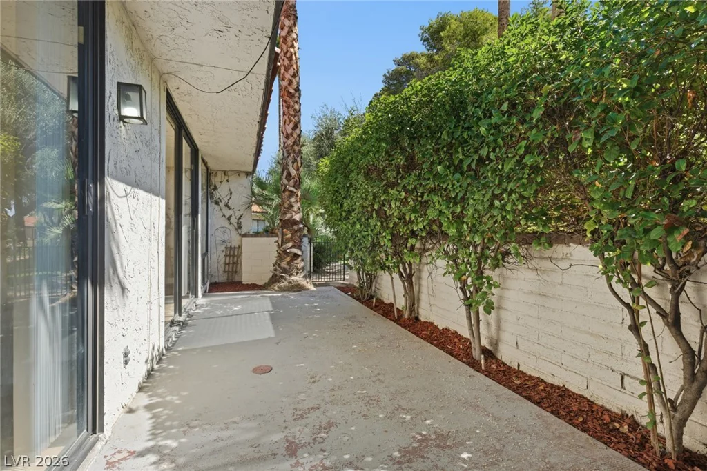 3432 Pino, Las Vegas, NV 89121