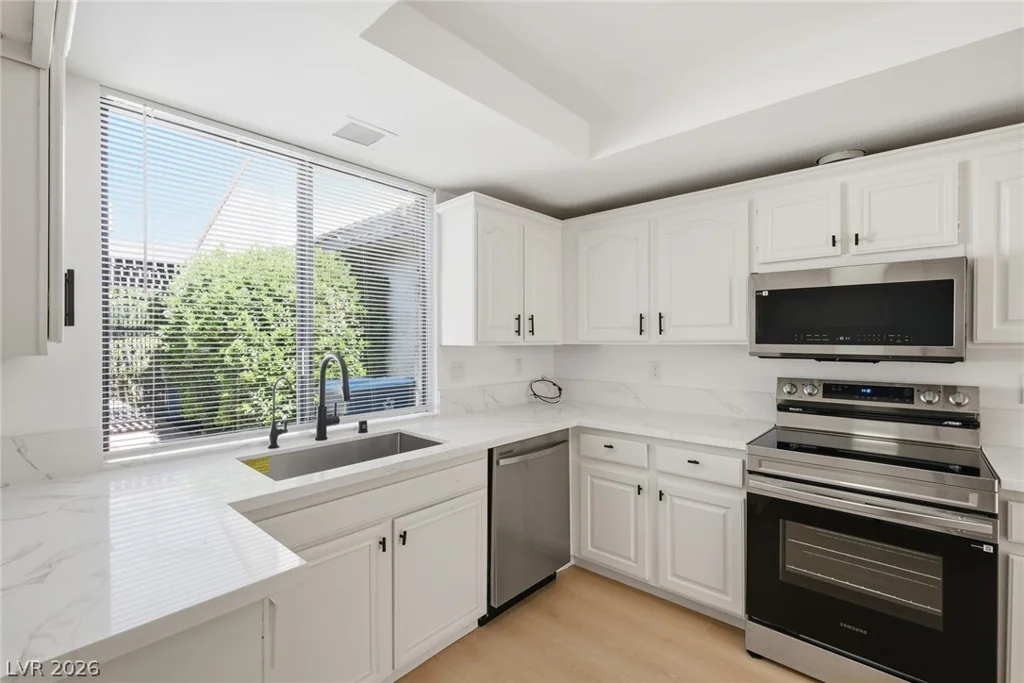 3432 Pino, Las Vegas, NV 89121