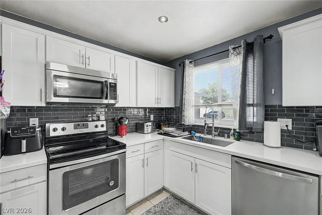 712 Saylor, Las Vegas, NV 89107