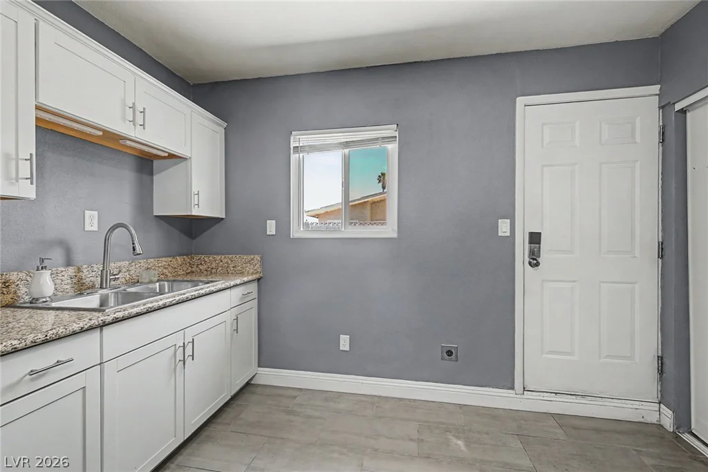 712 Saylor, Las Vegas, NV 89107
