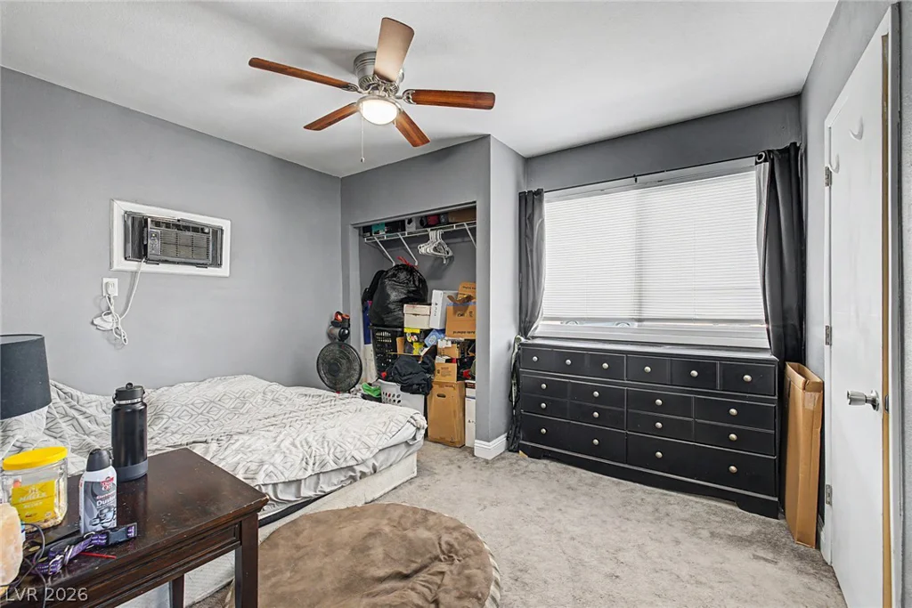 712 Saylor, Las Vegas, NV 89107