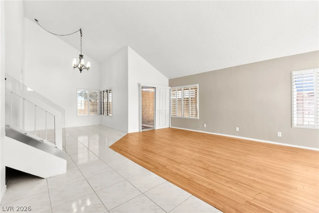 4430 Cranbrook, Las Vegas, NV 89103