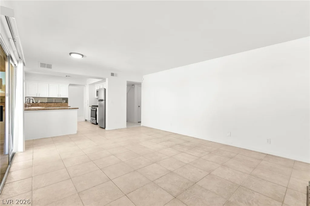 4430 Cranbrook, Las Vegas, NV 89103
