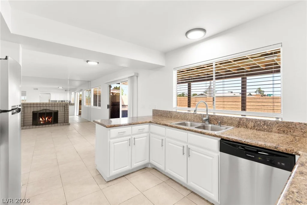 4430 Cranbrook, Las Vegas, NV 89103