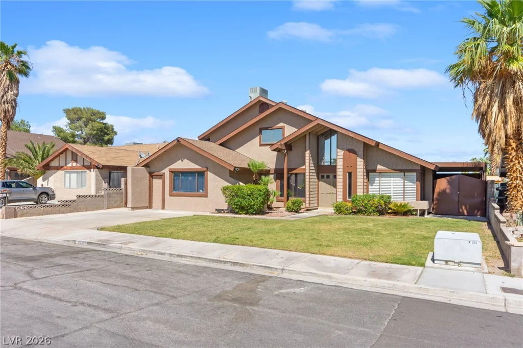 4430 Cranbrook, Las Vegas, NV 89103