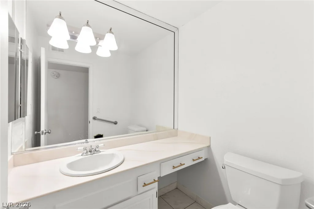 4430 Cranbrook, Las Vegas, NV 89103