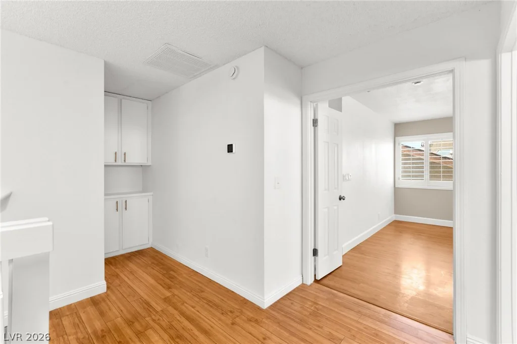 4430 Cranbrook, Las Vegas, NV 89103