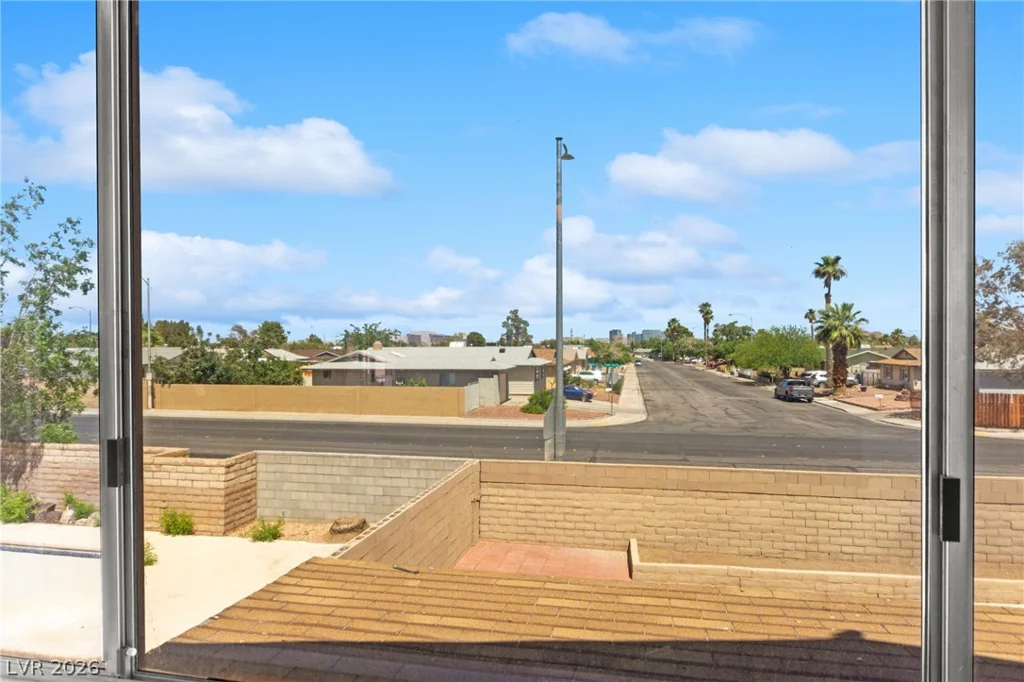 4430 Cranbrook, Las Vegas, NV 89103
