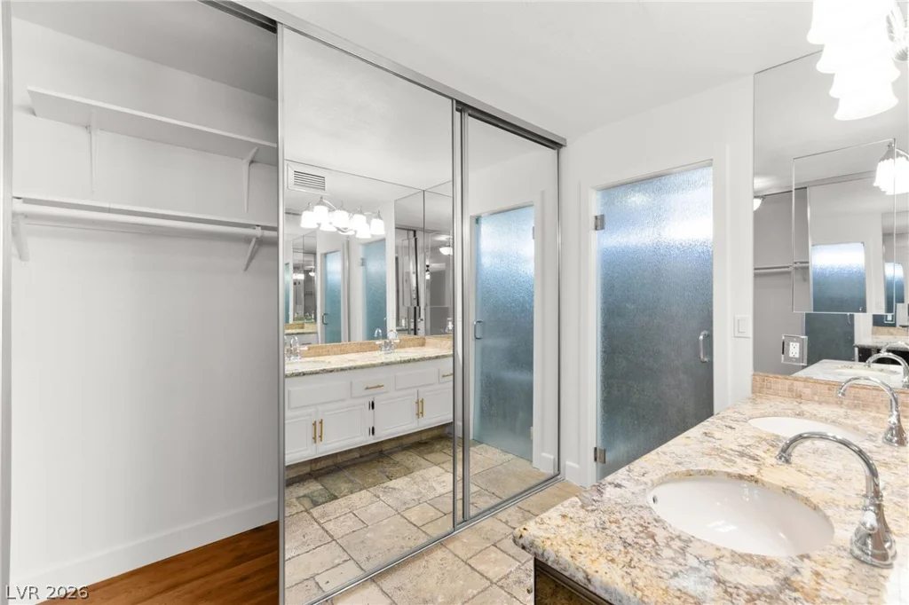 4430 Cranbrook, Las Vegas, NV 89103