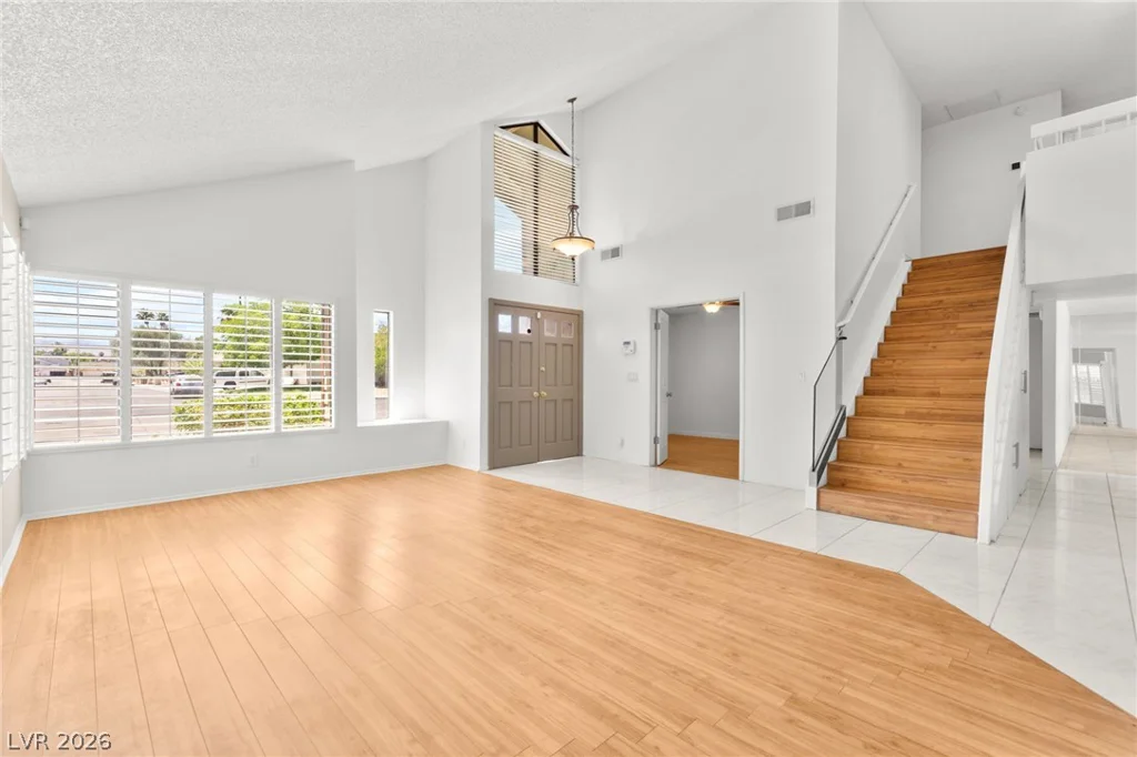4430 Cranbrook, Las Vegas, NV 89103
