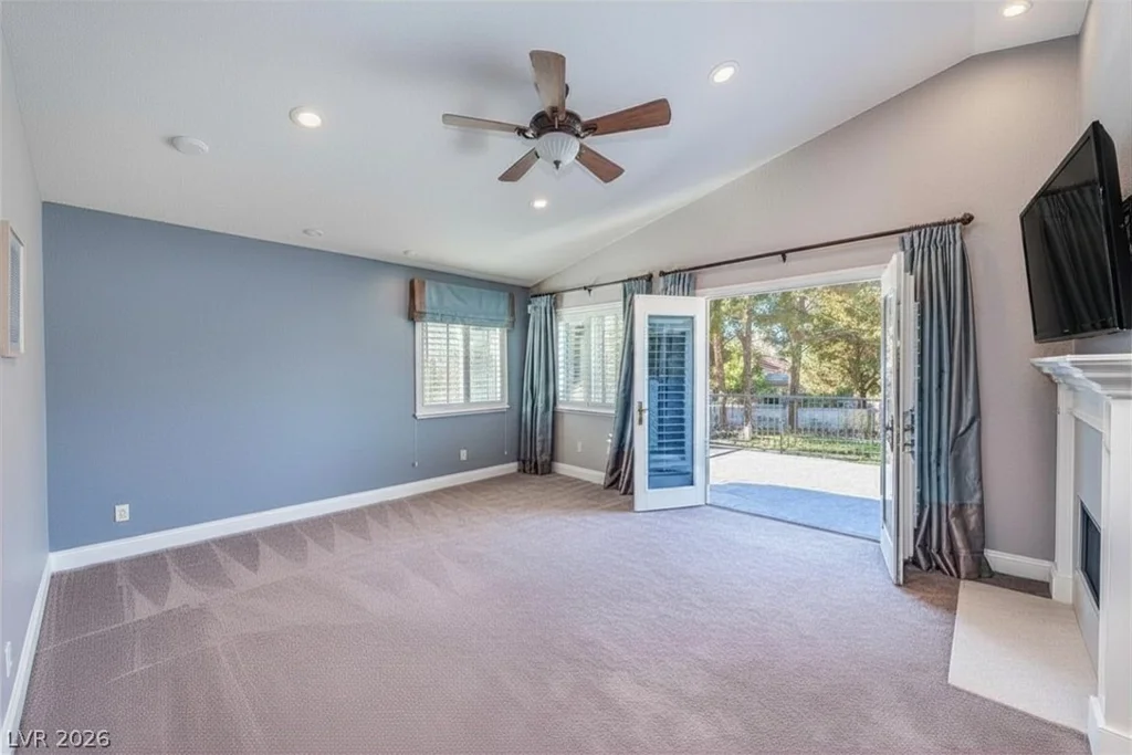 1930 Dresden, Henderson, NV 89014